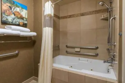 la-quinta-inn-suites-by-wyndham-idaho-falls-ammon-main-hero