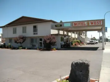 motel-west-main-hero
