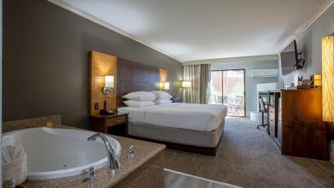 Arroyo Pinion Hotel, Ascend Hotel Collection