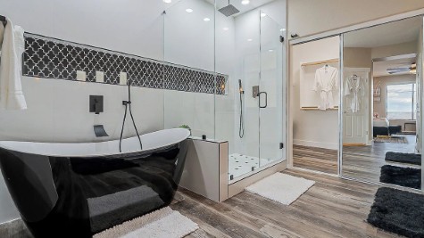 Bath Savage – Heated Pool, Game Room, Hot Tub