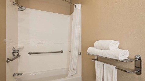 Best Western PLUS Tulsa Inn & Suites