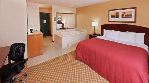 Country Inn & Suites by Radisson, Tulsa, OK