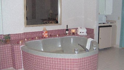 DoubleTree by Hilton Fullerton