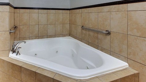 Drury Inn & Suites Phoenix Happy Valley