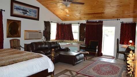 Echo Canyon Spa Resort