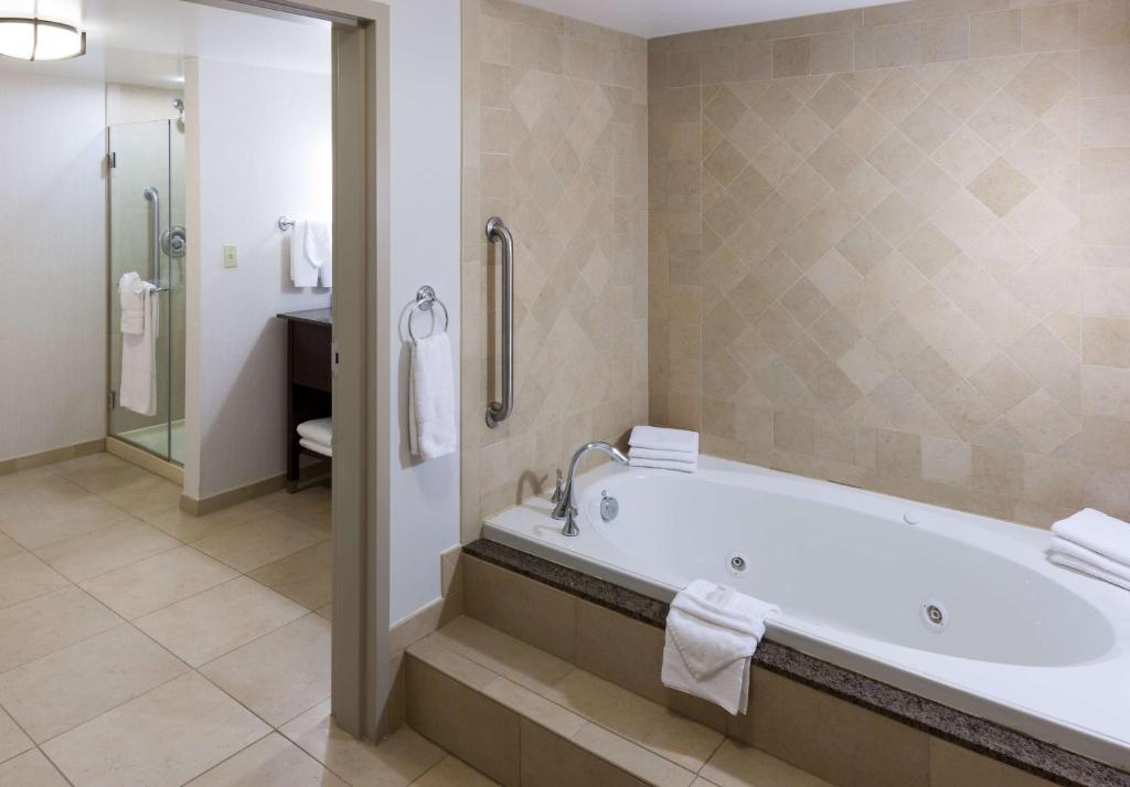 Embassy Suites by Hilton Anchorage