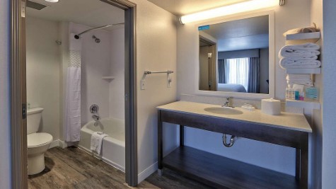 Hampton Inn & Suites Albuquerque Airport