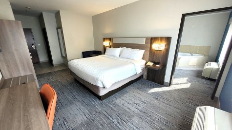 Holiday Inn Express Hotel & Suites Guthrie North Edmond