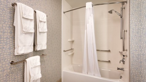 Holiday Inn Express & Suites El Paso I-10 East