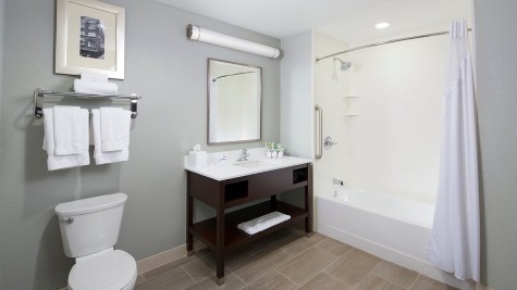 Holiday Inn Express & Suites Oklahoma City Downtown – Bricktown, an IHG Hotel