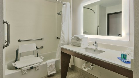 Holiday Inn Express & Suites Portales, an IHG Hotel