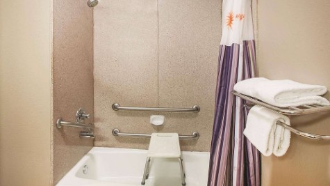 La Quinta Inn & Suites by Wyndham Beaumont West