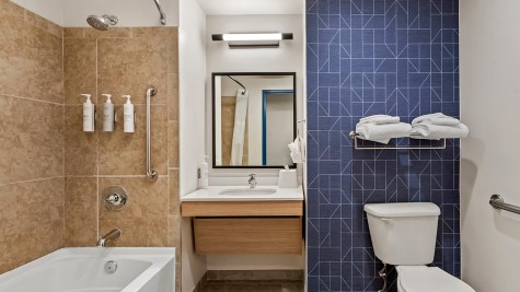 Legacy Inn & Suites Mesa