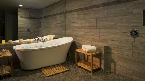 Postmarc Hotel and Spa Suites