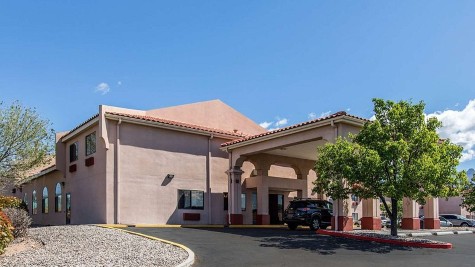 Quality Inn & Suites Albuquerque North Near Balloon Fiesta Park