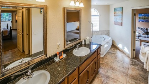 Sedona Springs Resort, a VRI resort