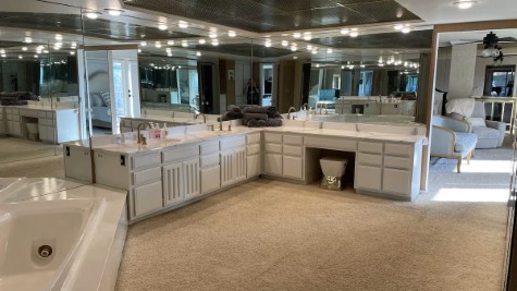 South Tulsa Private Gated Oasis