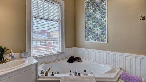 The Grandison at Maney Park