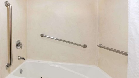 Travelodge Inn & Suites by Wyndham Norman