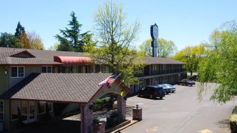 Village Inn