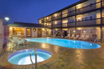 Best Western Plus Lincoln Sands Oceanfront Suites