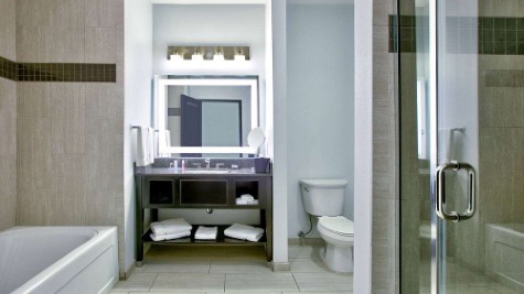 La Quinta Inn & Suites by Wyndham Lubbock Southwest