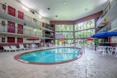 Eureka Springs atrium pool hotel