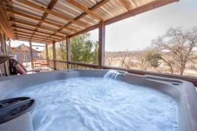 Joy Creekside Cabin + Private Hot Tub
