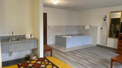 americas-best-value-inn-west-frankfort-main-hero