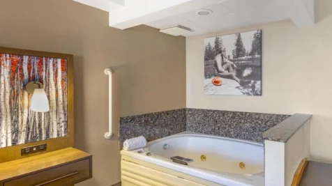 best-western-plus-mccall-lodge-suites-main-hero