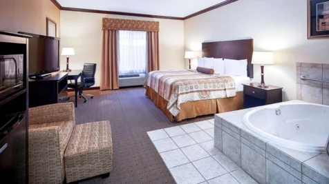 best-western-plus-royal-mountain-inn-suites-main-hero