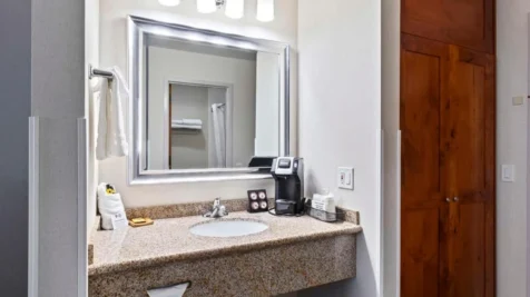 best-western-plus-twin-falls-hotel-main-hero
