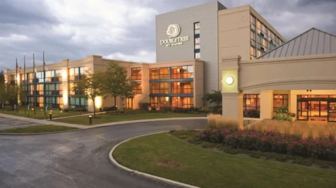 doubletree-by-hilton-hotel-chicago-arlington-heights-main-hero