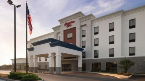 hampton-inn-dupont-road-main-hero