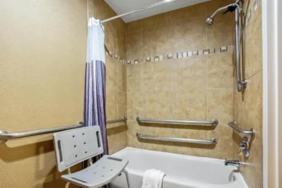 la-quinta-inn-suites-by-wyndham-coeur-d-alene-main-hero