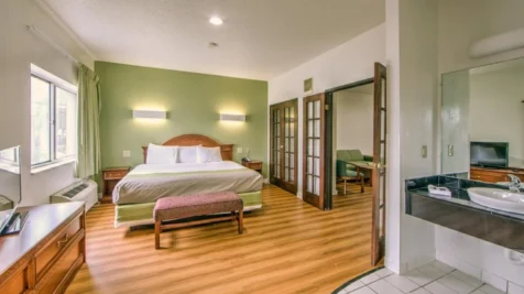 motel-6-dallas-tx-northwest-main-hero