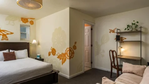queen-anne-urban-bed-breakfast-main-hero
