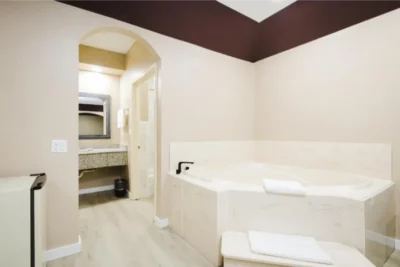 sapphire-inn-suites-main-hero