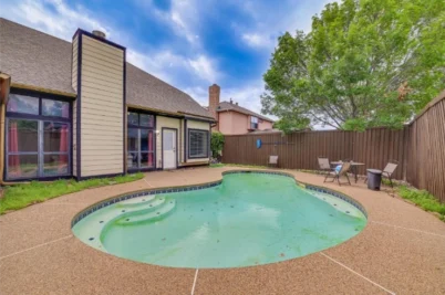 6 Mi to Dtwn! Family Home w Pool in Carrollton