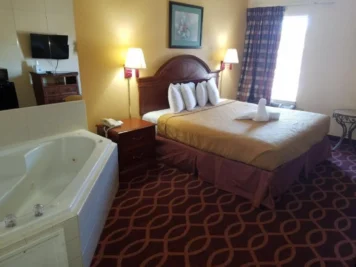 american-inn-evansville-east-main-hero