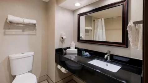best-western-lanai-garden-inn-suites-main-hero