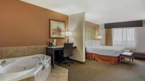 best-western-plus-country-inn-suites-main-hero