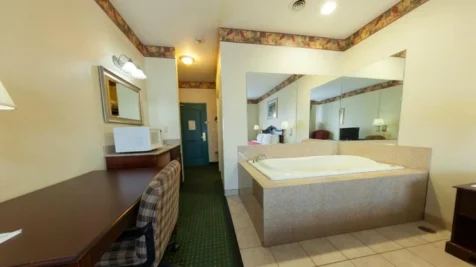 country-inn-suites-by-radisson-elkhart-north-in-main-hero