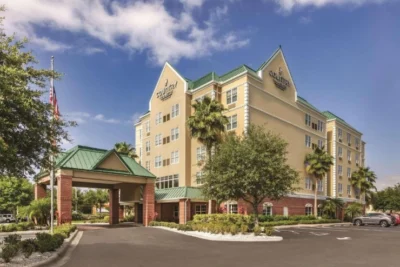 country-inn-suites-by-radisson-tampa-airport-north-building-main-hero