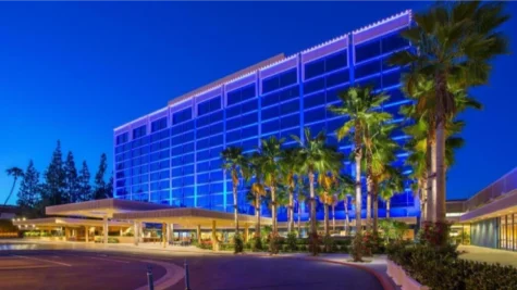 disneyland-hotel