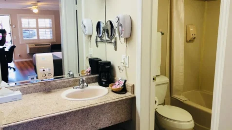 dynasty-suites-hotel-main-hero