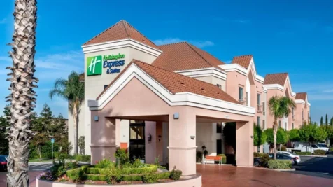 holiday-inn-express-suites-lathrop-main-hero
