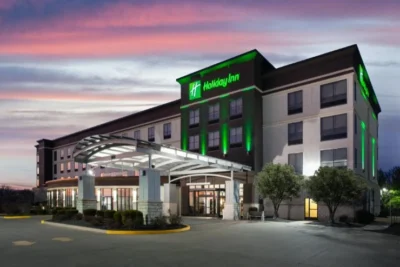 holiday-inn-quincy-an-ihg-hotel-main-hero