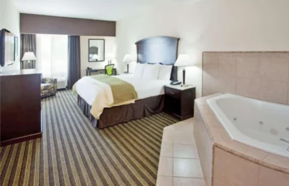 la-quinta-inn-suites-by-wyndham-fowler