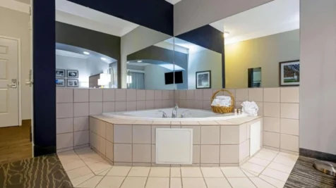 la-quinta-inn-suites-by-wyndham-manteca-ripon-main-hero
